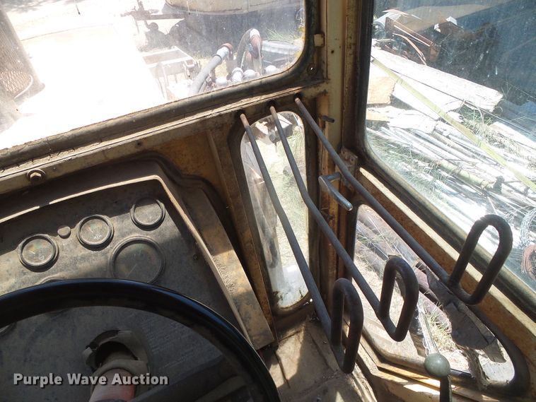 image for item DD0444 1970 Case 970  tractor