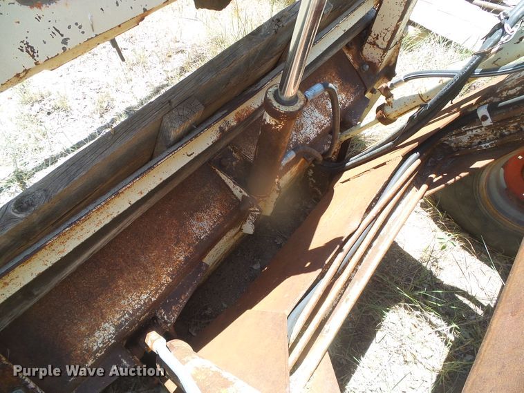 image for item DD0444 1970 Case 970  tractor