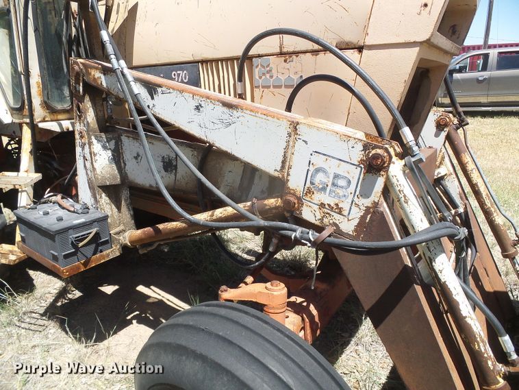 image for item DD0444 1970 Case 970  tractor