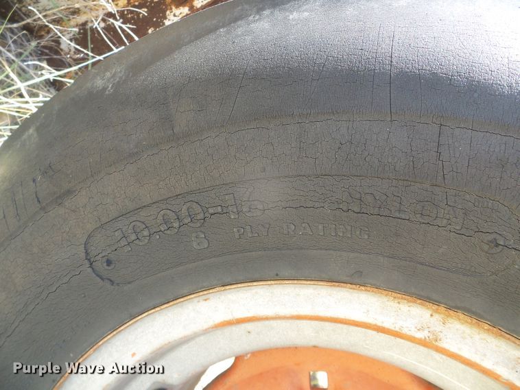 image for item DD0444 1970 Case 970  tractor