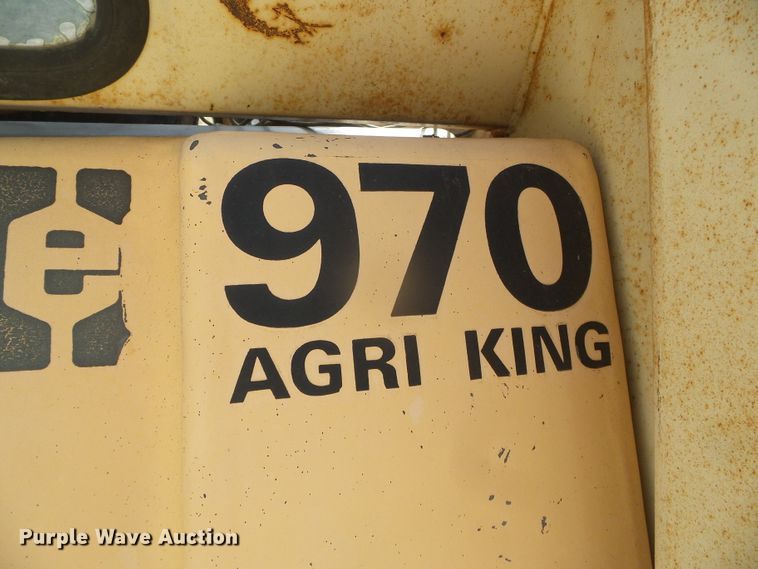 image for item DD0444 1970 Case 970  tractor