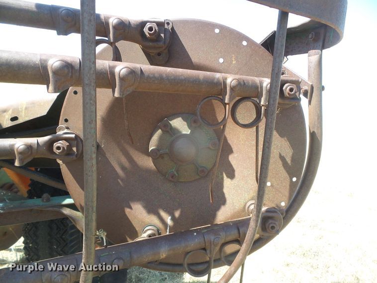 image for item DD0446 New Idea hay rake