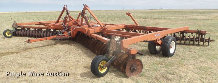 image for item DD0449 Bush Hog 1450 tandem disk