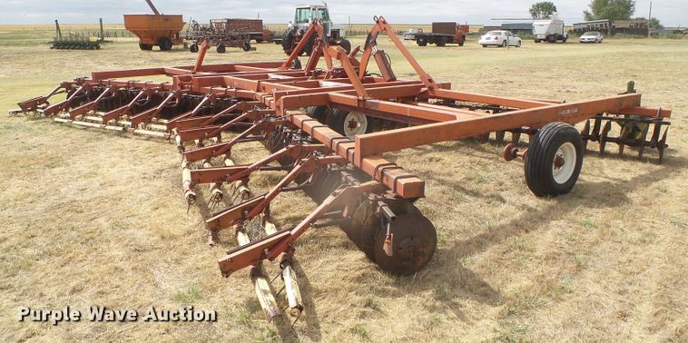 image for item DD0449 Bush Hog 1450 tandem disk
