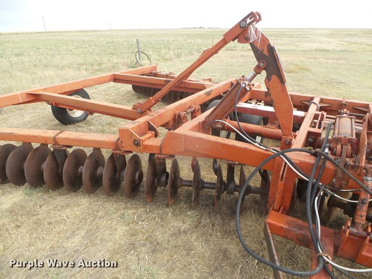 image for item DD0449 Bush Hog 1450 tandem disk