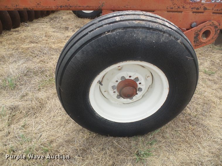 image for item DD0449 Bush Hog 1450 tandem disk