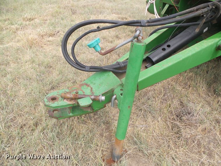 image for item DD0451 1991 John Deere 535  round baler