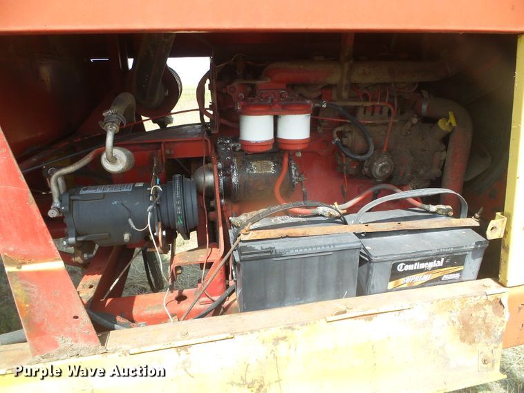 image for item DD0452 New Holland 1112  windrower