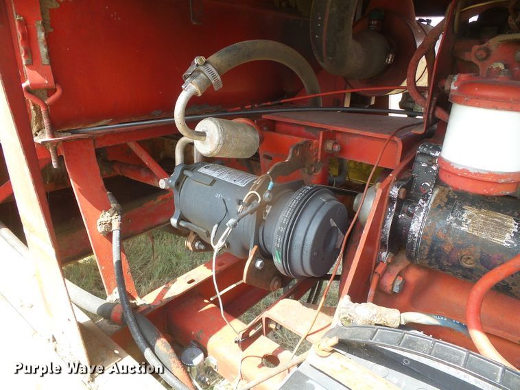 image for item DD0452 New Holland 1112  windrower