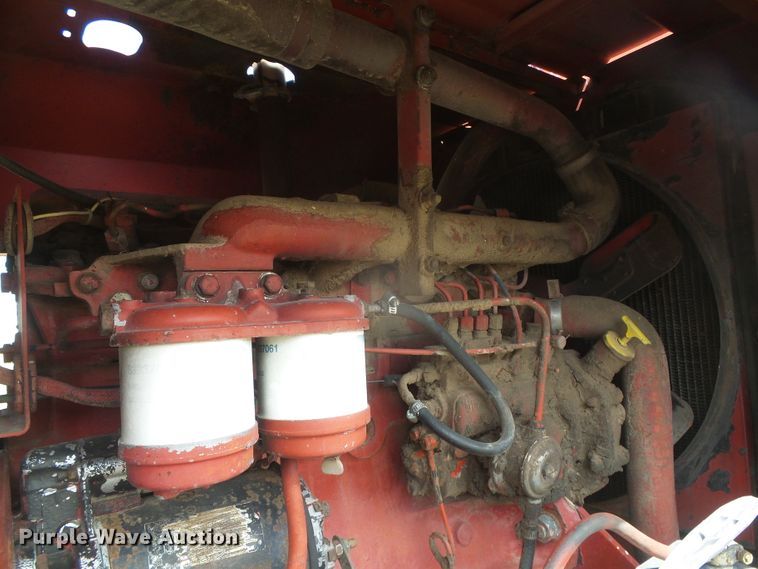 image for item DD0452 New Holland 1112  windrower