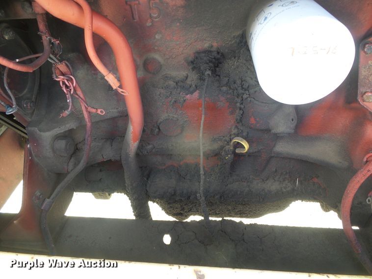 image for item DD0452 New Holland 1112  windrower