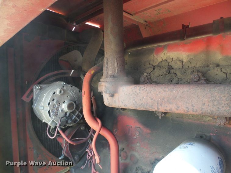 image for item DD0452 New Holland 1112  windrower