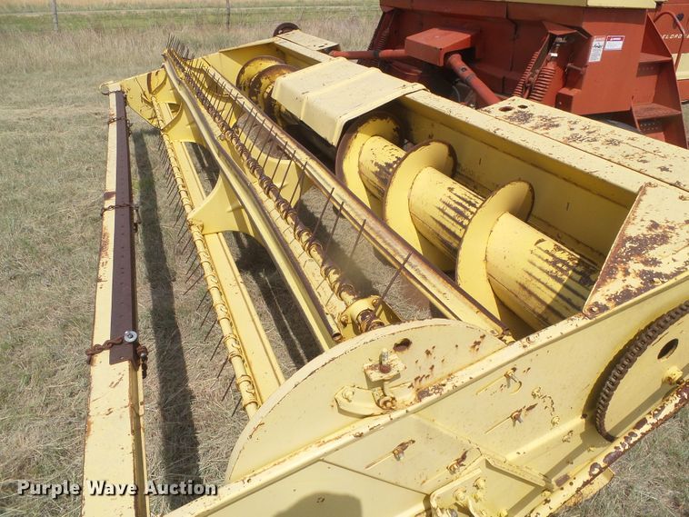 image for item DD0452 New Holland 1112  windrower