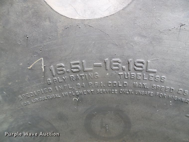 image for item DD0452 New Holland 1112  windrower