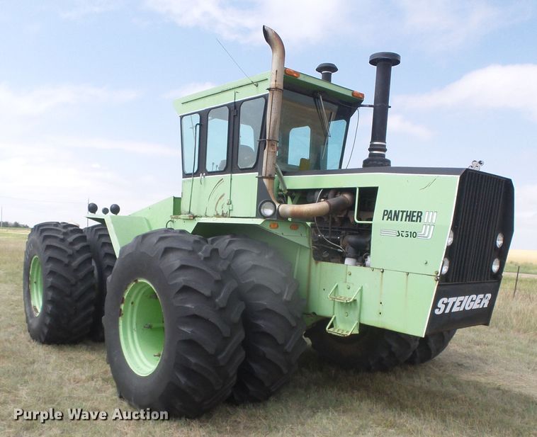 image for item DD0453 1976 Steiger Panther III ST310  4WD tractor