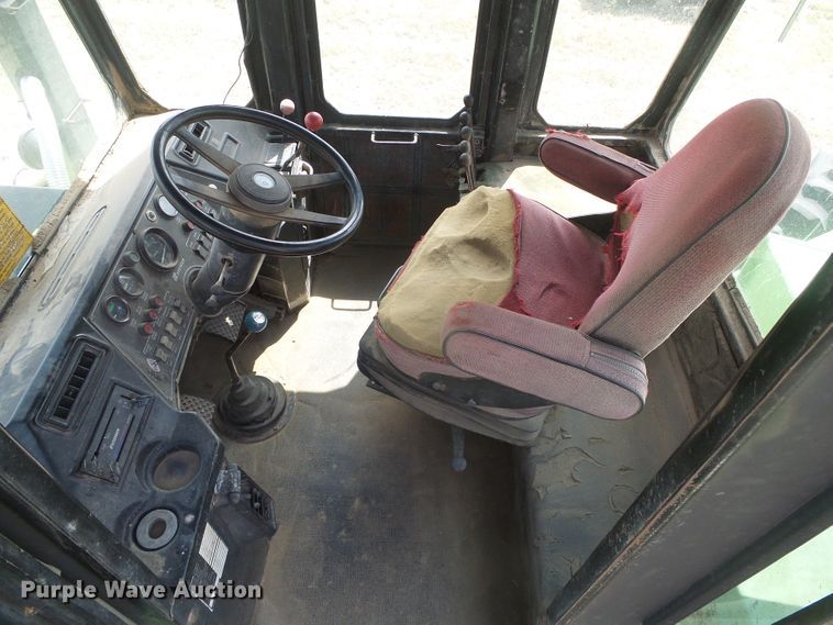 image for item DD0453 1976 Steiger Panther III ST310  4WD tractor