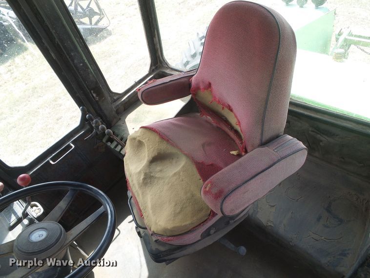 image for item DD0453 1976 Steiger Panther III ST310  4WD tractor