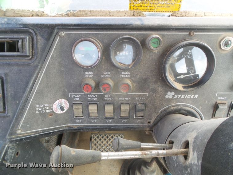 image for item DD0453 1976 Steiger Panther III ST310  4WD tractor