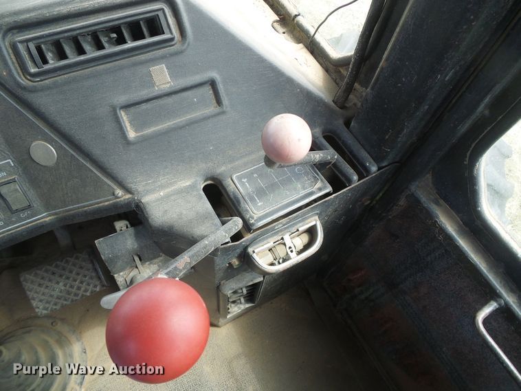 image for item DD0453 1976 Steiger Panther III ST310  4WD tractor