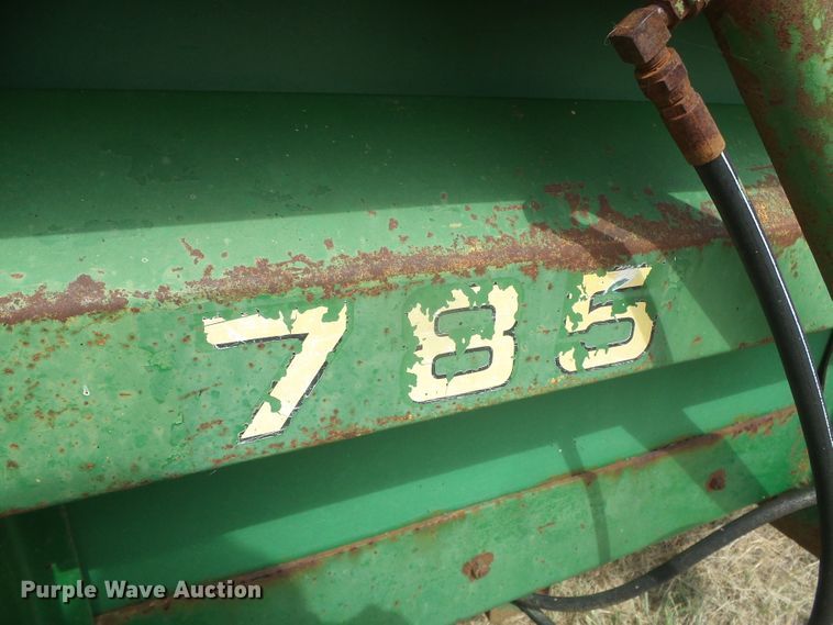 image for item DD0455 John Deere 785 manure spreader