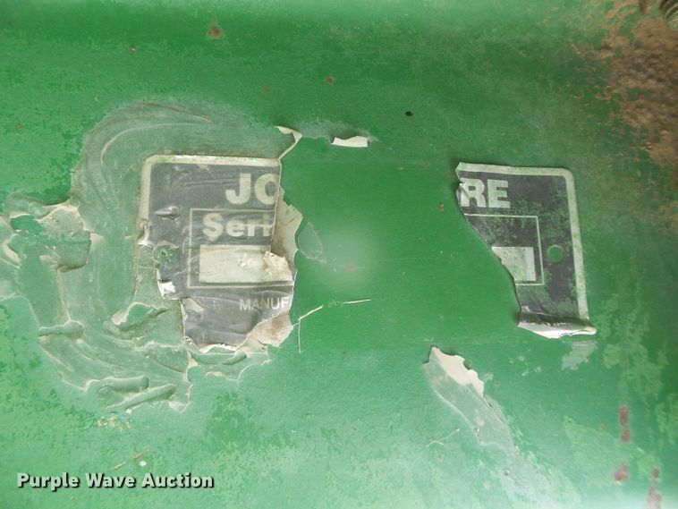 image for item DD0455 John Deere 785 manure spreader