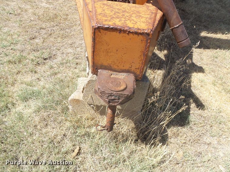 image for item DD0460 Grain cart