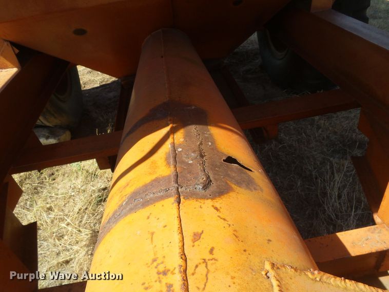 image for item DD0460 Grain cart