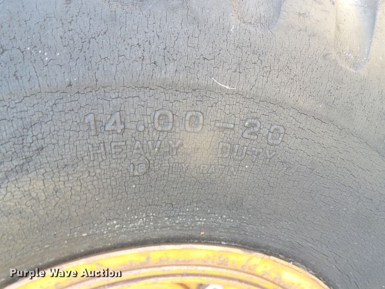 image for item DD0460 Grain cart