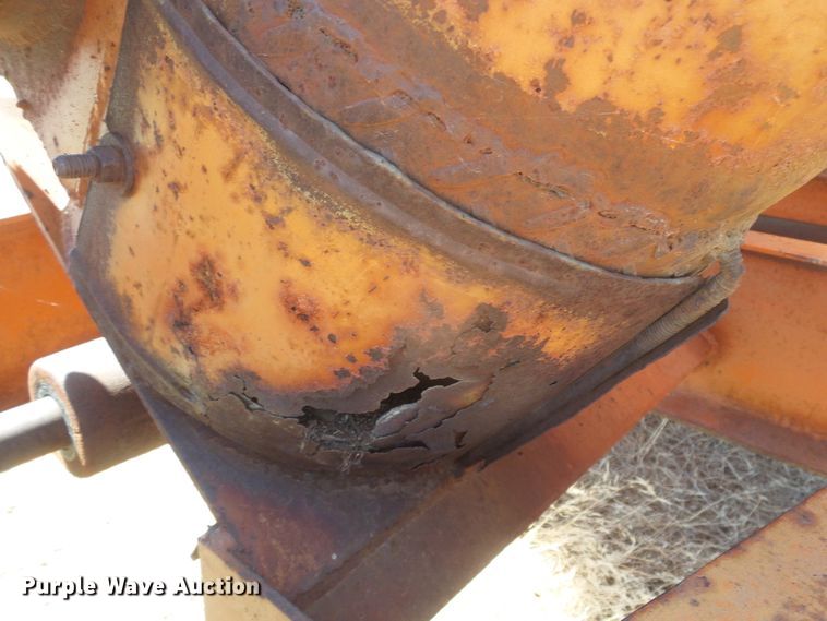 image for item DD0460 Grain cart