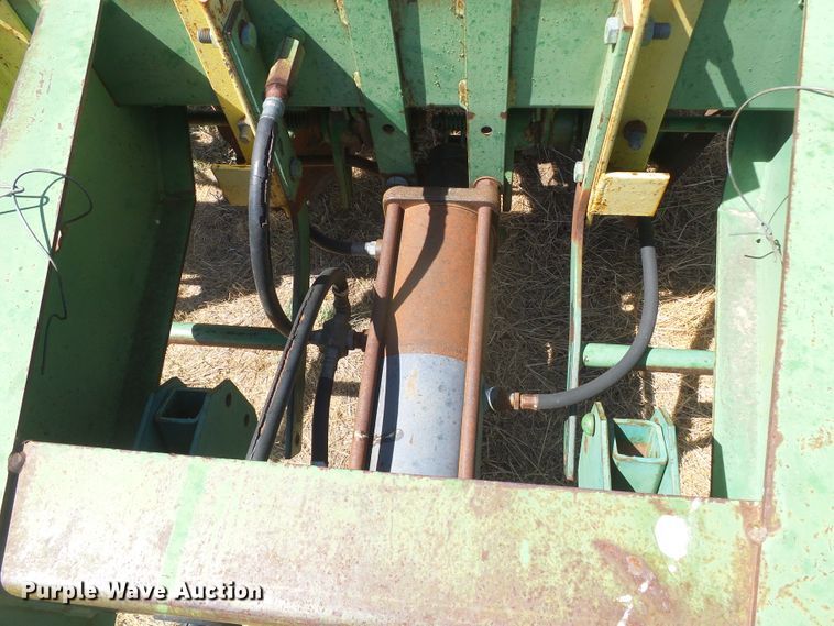 image for item DD0461 John Deere 7000 no-till planter