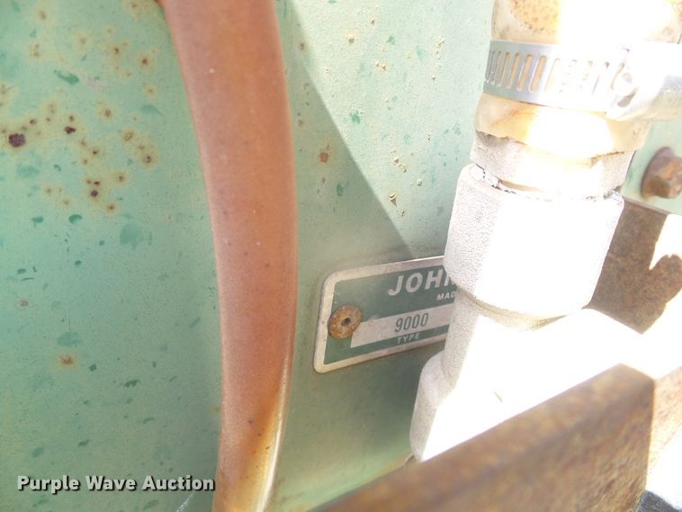 image for item DD0462 (3) John Deere 9300 hoe grain drills