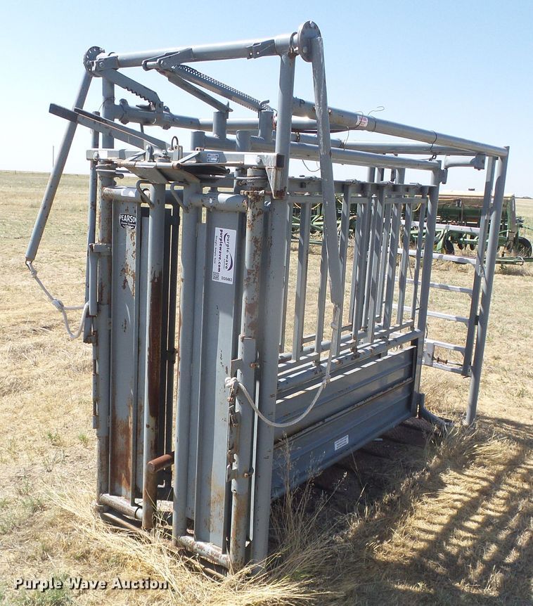 image for item DD0463 Pearson 032 livestock chute