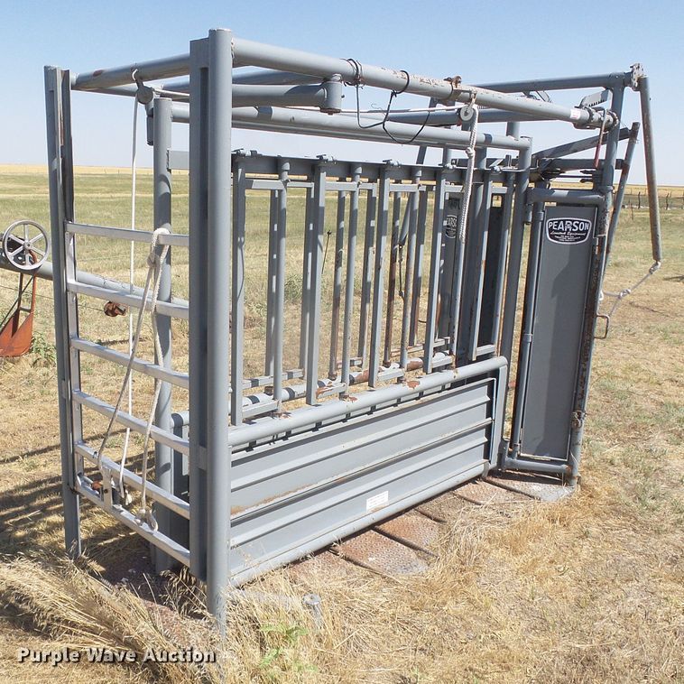 image for item DD0463 Pearson 032 livestock chute