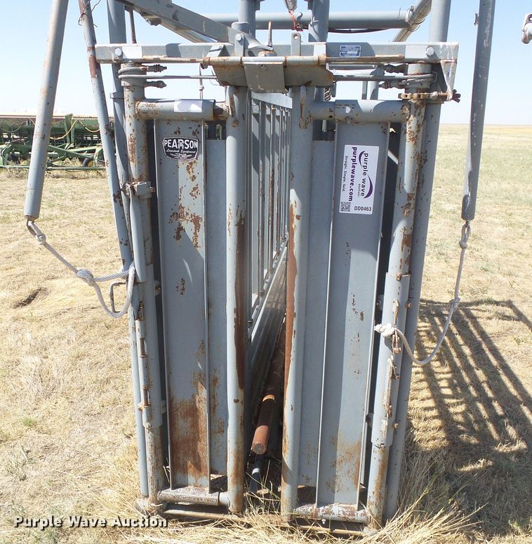 image for item DD0463 Pearson 032 livestock chute