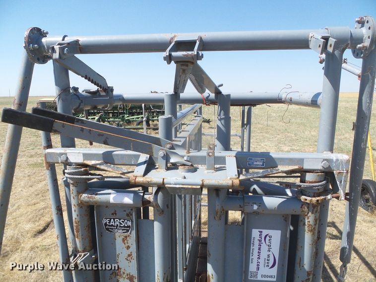 image for item DD0463 Pearson 032 livestock chute
