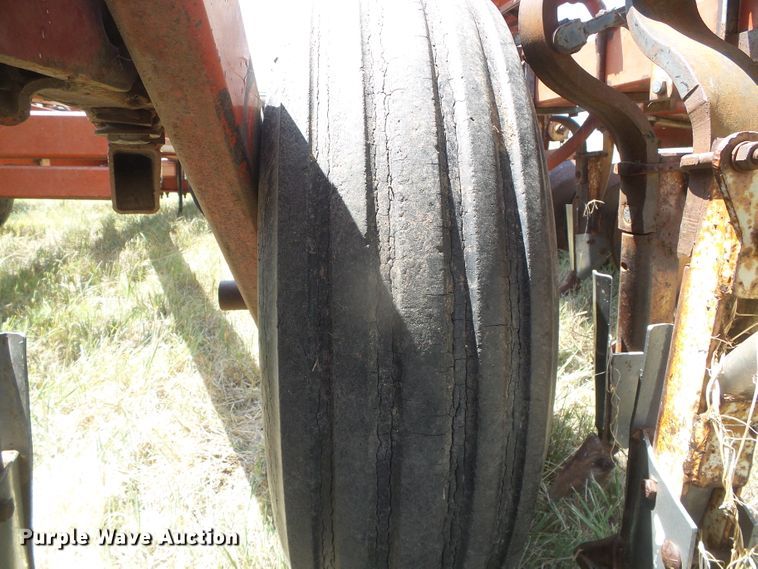 image for item DD0465 CrustBuster hoe grain drill