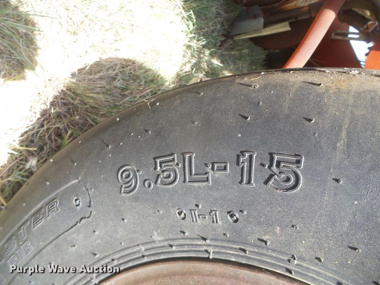 image for item DD0465 CrustBuster hoe grain drill