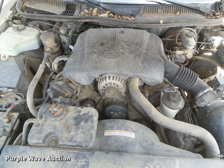 image for item DD0467 1998 Lincoln Town Car Signature