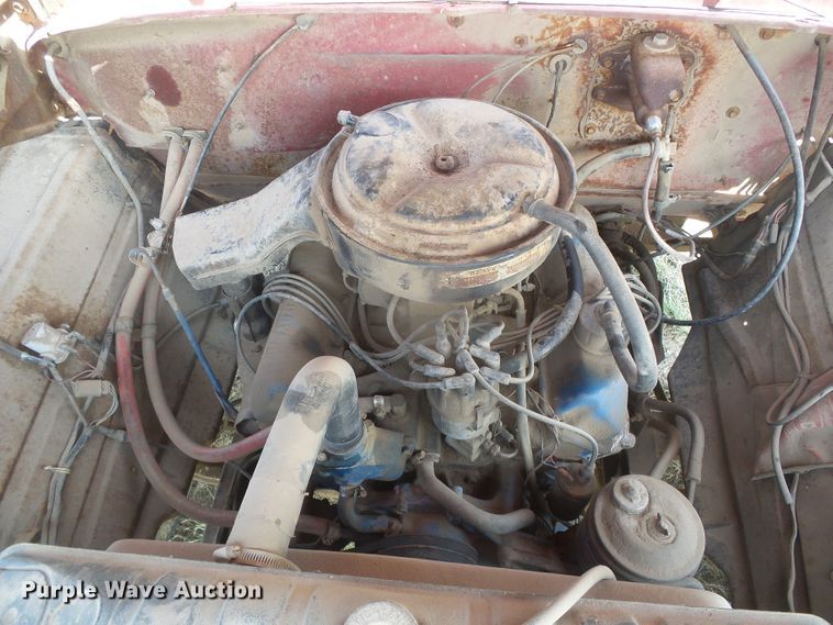 image for item DD0468 1971 Ford 600  dump flatbed truck