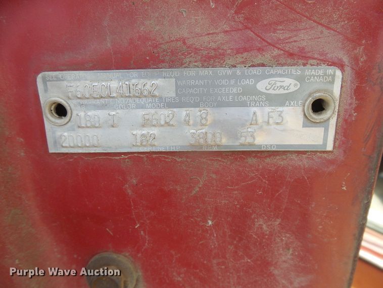 image for item DD0468 1971 Ford 600  dump flatbed truck