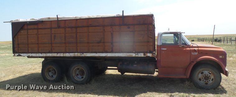 image for item DD0469 1970 Chevrolet C50  grain truck
