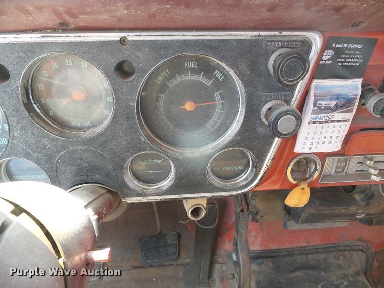 image for item DD0469 1970 Chevrolet C50  grain truck