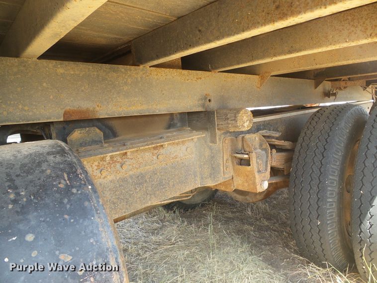 image for item DD0469 1970 Chevrolet C50  grain truck