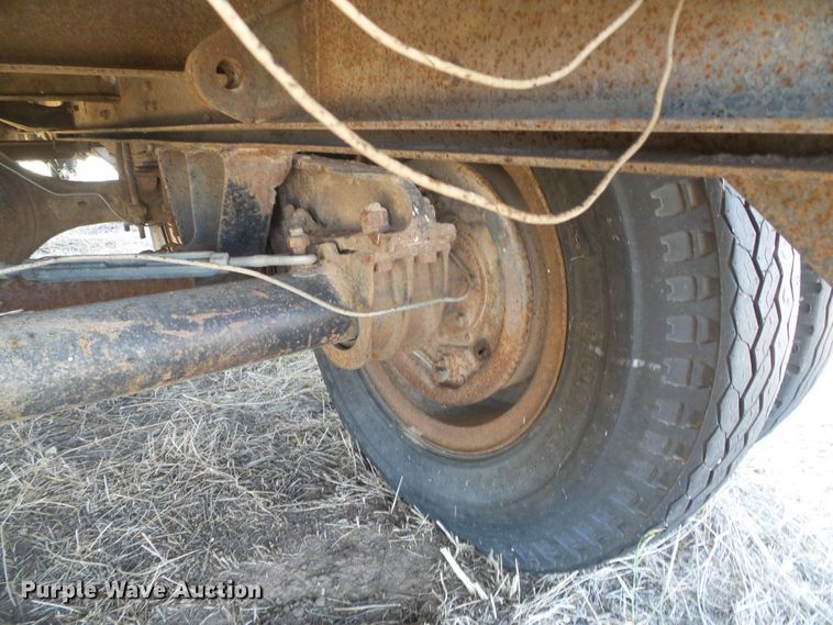 image for item DD0469 1970 Chevrolet C50  grain truck
