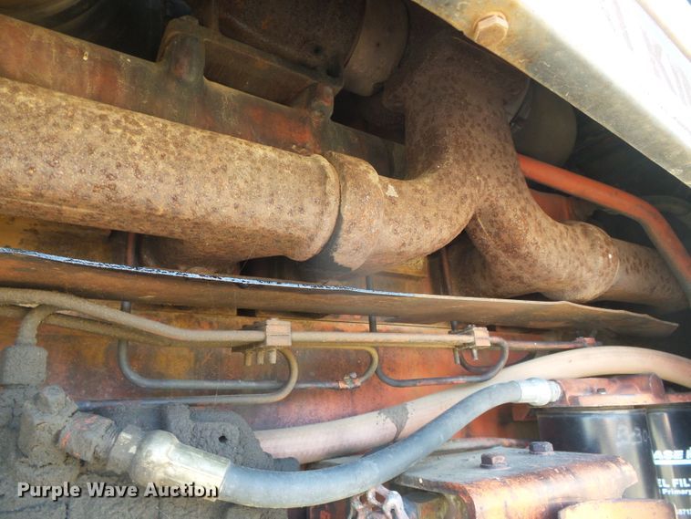 image for item DD0471 Case 1570  tractor