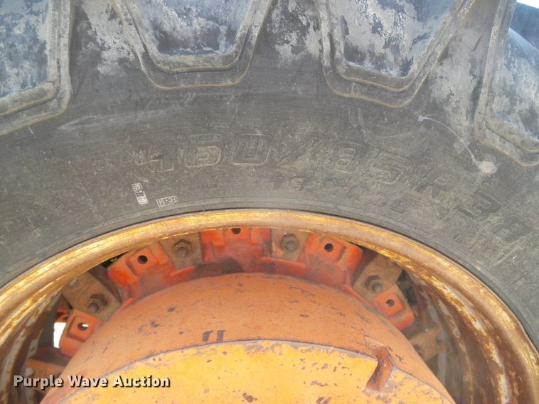 image for item DD0471 Case 1570  tractor