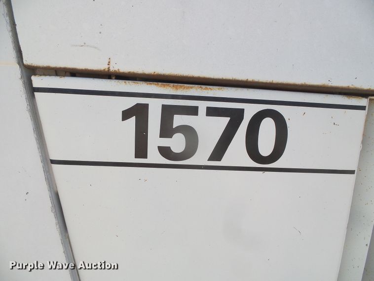 image for item DD0471 Case 1570  tractor