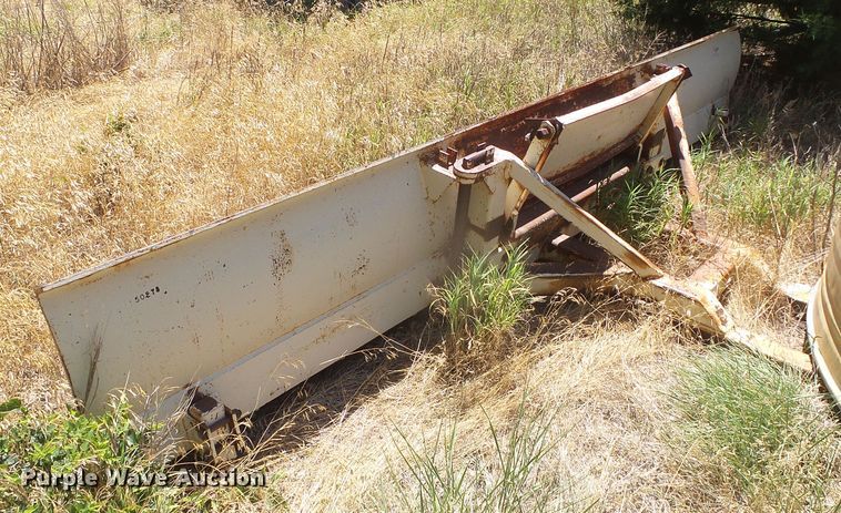 image for item DD0471 Case 1570  tractor