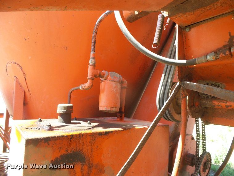 image for item DD0483 Wetmore 888 hammer mill feed mixer