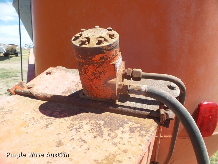 image for item DD0483 Wetmore 888 hammer mill feed mixer